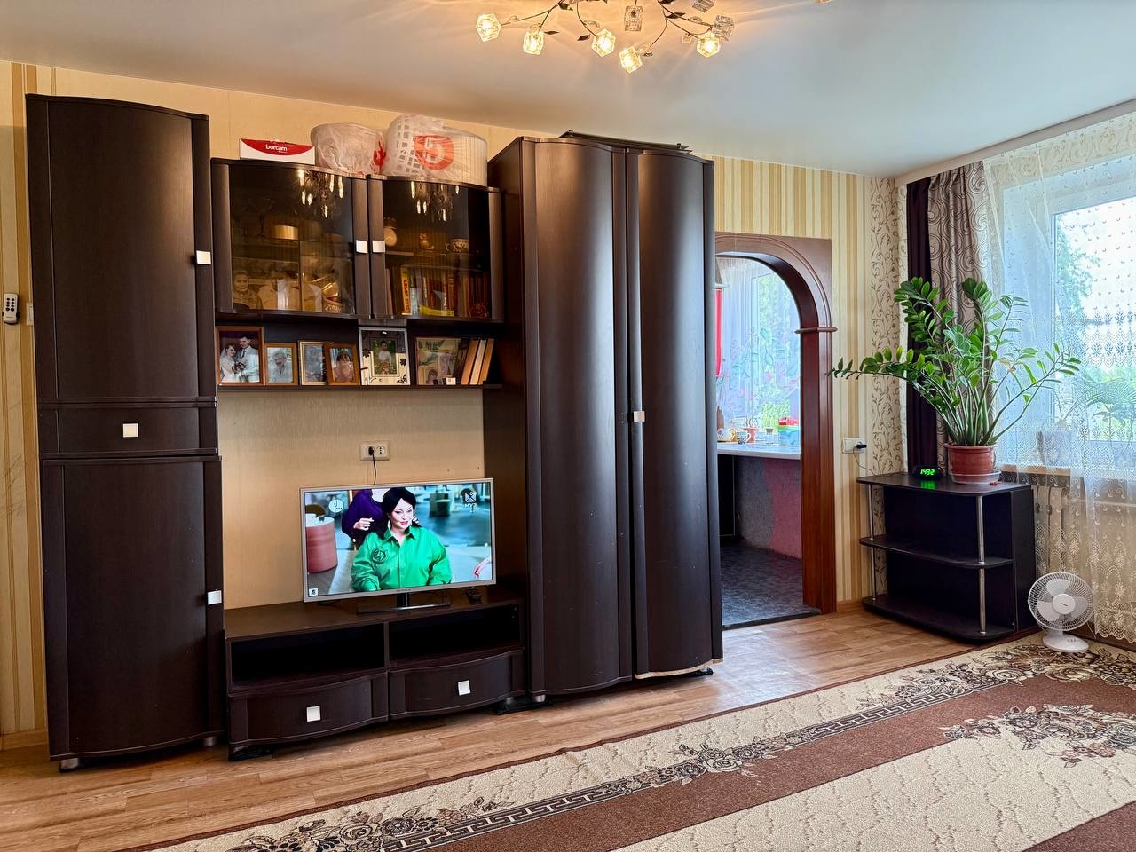 Выставляется на продажу 3-к квартира 49,6m2 3/3эт. в с.Шелокша Кстовский р-н. ул.Крупного,40

Квартира с классическим ремонтом. В апреле 2025 года производился капитальный ремонт крыши. 

Хорошее местоположение дома:
• тихий район 
• удаленность от трассы
• рядом школа, садик, магазины, почта, ДК. 
