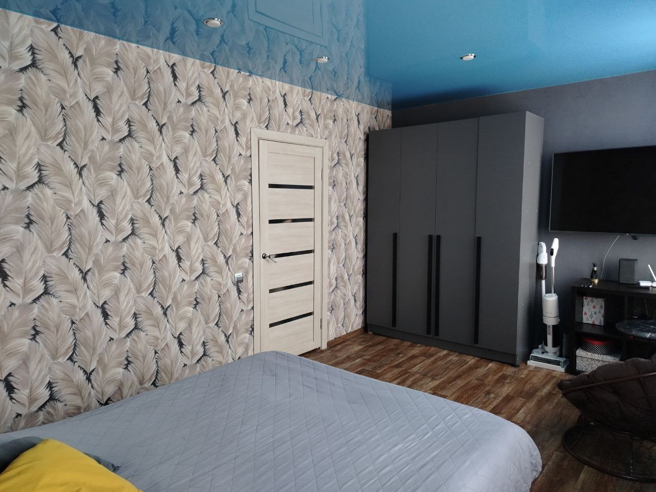 Ваша мечта о уютной квартире в тихом уголке 

Представьте: просыпаетесь в свежей, просторной 2-комнатной квартире (43,1 м²), с изолированными комнатами, в кирпичном доме на ул. Больничной, 27, село Безводное.

Второй этаж – ни шума машин, ни сквозняков

Под ключ: новые коммуникации, проводка, индиви