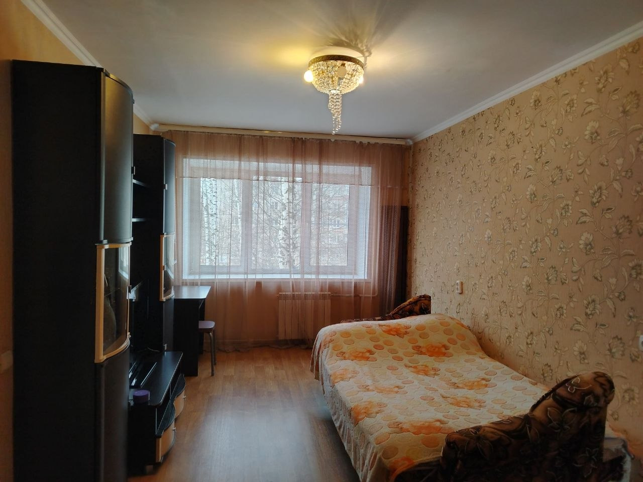 Продаётся отличная 2-комнатная квартира в кирпичном доме! ?
Идеальный вариант для вашей семьи!

Предлагаем к продаже светлую и очень тёплую 2-комнатную квартиру общей площадью 44,5 м². Расположена на 2 этаже 5-этажного кирпичного дома по адресу: 2 микрорайон, д. 19.

Преимущества этой квартиры:

- ✅