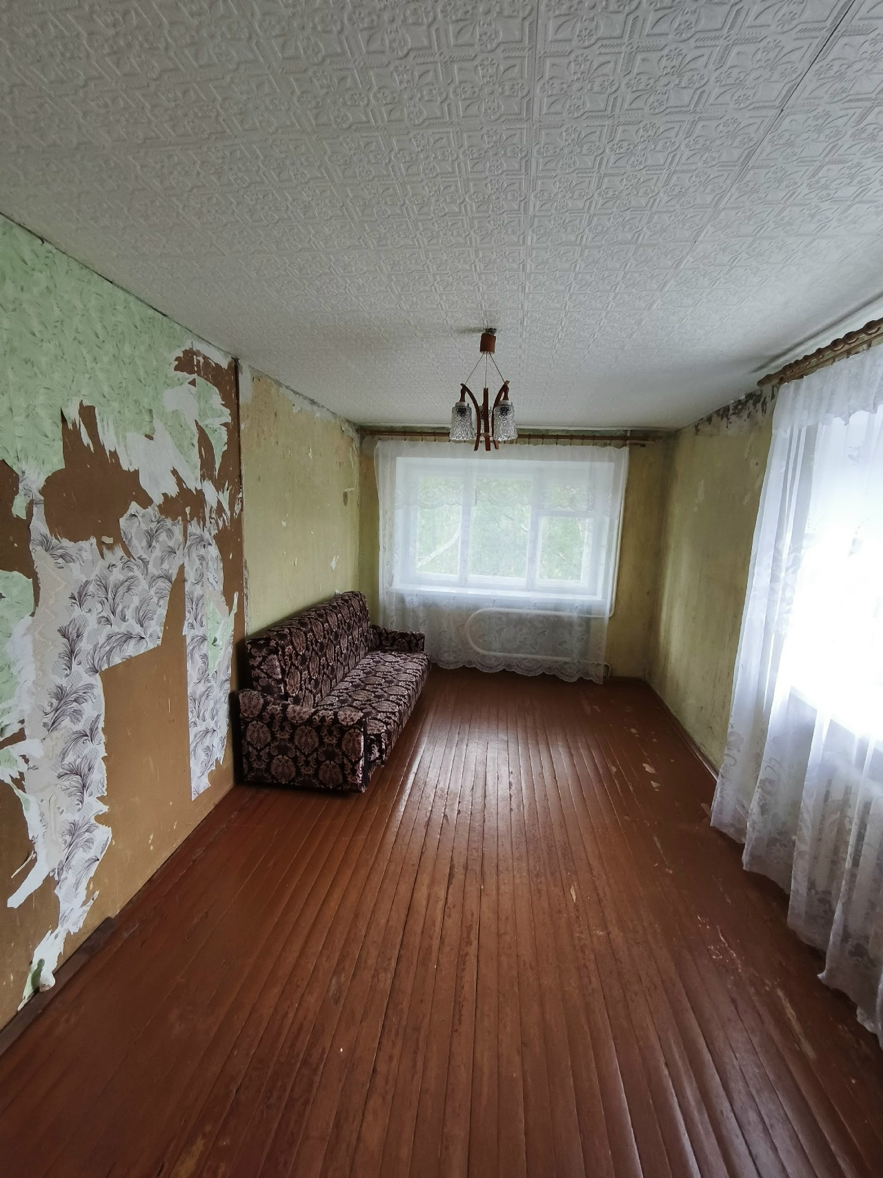 Продается 1-к квартира в Нижнем Новгороде!

? Адрес: ул. Заводская, д. 15к5


Основные характеристики:

• Площадь: 30 м².
• Планировка: 1-комнатная квартира.
• Этаж: 4 из 5.
• Дом: Кирпичный.
• Особенности: Очень светлая комната (2 окна в зале), совмещенный санузел.
• Состояние: Под ремонт — идеальн