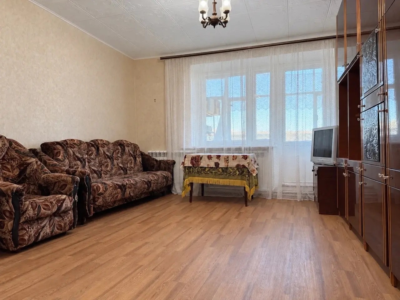 ? В поисках 3-комнатной квартиры? Возможно, вы её нашли!

В продаже 3-к квартира, S=61,7м², 2/2 эт., село Просек, Лысковский район, ул. Заводская, 18.

▫️ О квартире

• Квартира требует ремонта — отличная возможность обустроить пространство по своему вкусу.

• Удобная планировка: все комнаты раздель